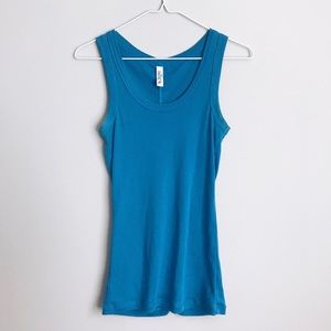 Victoria’s Secret Blue Scoop Neck Tank